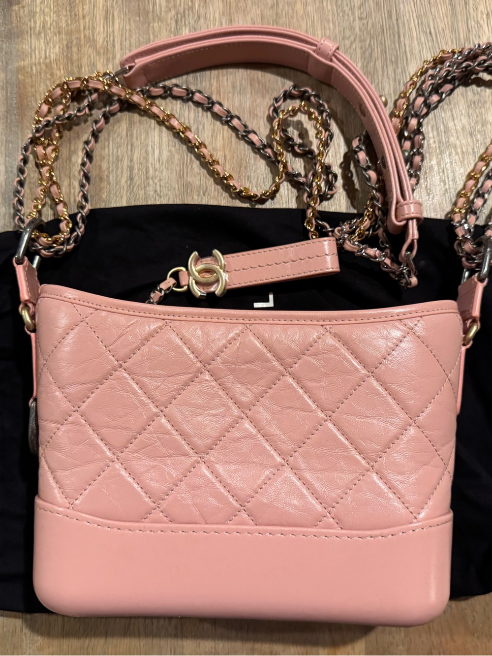 CHANEL Pink Quilted Leather Shoulder Bag with Gold Chain